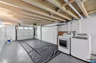 66 Irving St, Jersey City, NJ 07307 - Photo 37