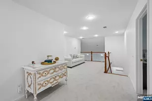 2 Constitution Ln 1501, Totowa, NJ 07512 - Photo 27