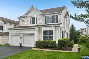2 Constitution Ln 1501, Totowa, NJ 07512 - Photo 3