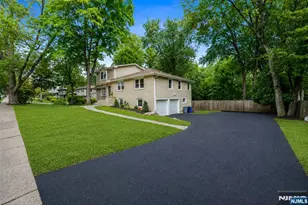 254 Ruckman Rd, Hillsdale, NJ 07642 - Photo 3