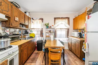 114 Hadley Avenue, Clifton, NJ 07011 - Photo 9