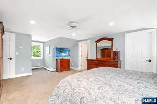 356 N Farview Ave, Paramus, NJ 07652 - Photo 21