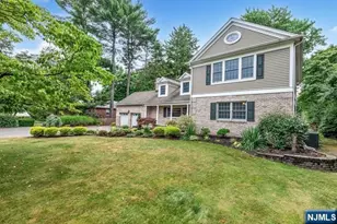 356 N Farview Ave, Paramus, NJ 07652 - Photo 3