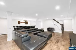 356 N Farview Ave, Paramus, NJ 07652 - Photo 37