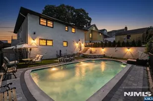 554 Elm Ave, Ridgefield, NJ 07657 - Photo 19