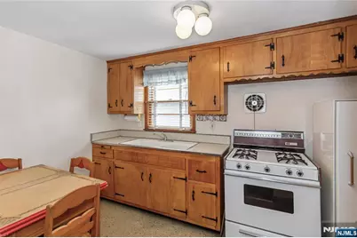 464 Boulevard, Garfield, NJ 07026 - Photo 25