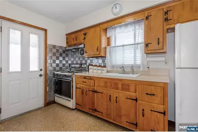 464 Boulevard, Garfield, NJ 07026 - Photo 9