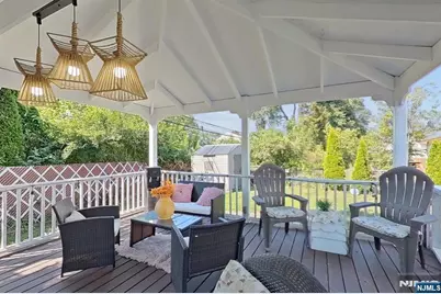 112 Elmwood Drive, Elmwood Park, NJ 07407 - Photo 13