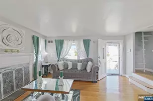 112 Elmwood Dr, Elmwood Park, NJ 07407 - Photo 23
