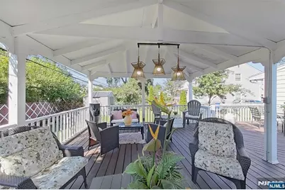 112 Elmwood Drive, Elmwood Park, NJ 07407 - Photo 15