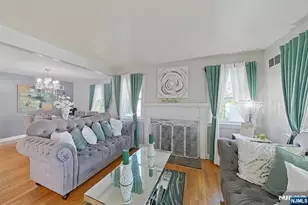 112 Elmwood Dr, Elmwood Park, NJ 07407 - Photo 19