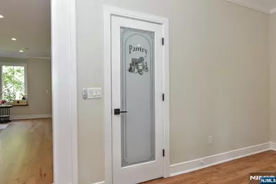 515 Hobart Road, Paramus, NJ 07652 - Photo 13