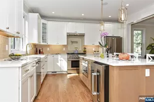 515 Hobart Rd, Paramus, NJ 07652 - Photo 9