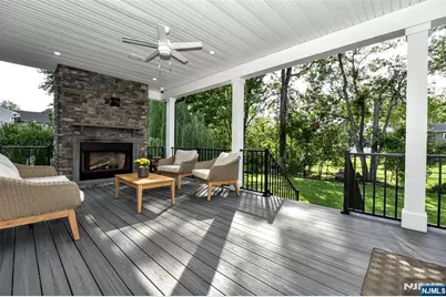515 Hobart Road, Paramus, NJ 07652 - Photo 19