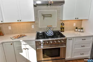 515 Hobart Rd, Paramus, NJ 07652 - Photo 11