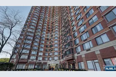 100 Old Palisade Road 3501 #3501, Fort Lee, NJ 07024 - Photo 3