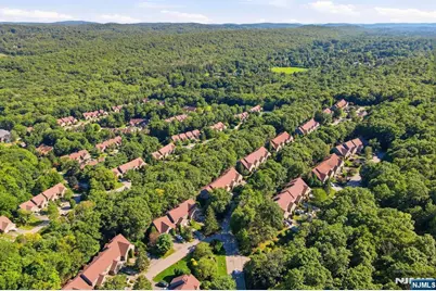 48 Beacon Hill Road D #D, West Milford, NJ 07480 - Photo 33