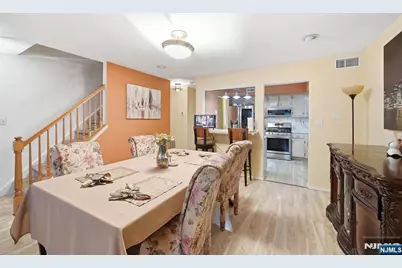48 Beacon Hill Road D #D, West Milford, NJ 07480 - Photo 9