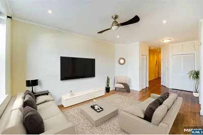 883 Jfk Blvd E 3F #3F, Weehawken, NJ 07086 - Photo 1