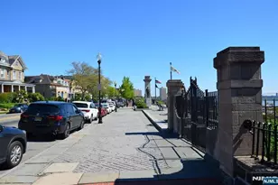 883 Jfk Blvd E 3F, Weehawken, NJ 07086 - Photo 13