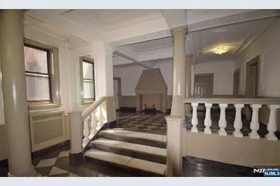 883 Jfk Blvd E 3F #3F, Weehawken, NJ 07086 - Photo 9