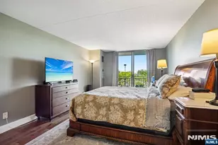 1077 River Road 303, Edgewater, NJ 07020 - Photo 15