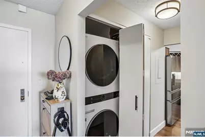 1077 River Road 303 #303, Edgewater, NJ 07020 - Photo 13