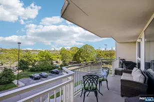 1077 River Road 303, Edgewater, NJ 07020 - Photo 1