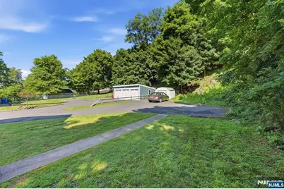 60 Martin Road, Verona, NJ 07044 - Photo 5
