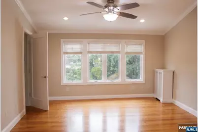 307 Raymond Street, Hasbrouck Heights, NJ 07604 - Photo 7