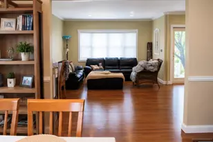 307 Raymond St, Hasbrouck Heights, NJ 07604 - Photo 5