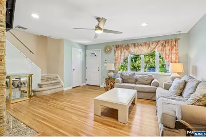 998 Washington Avenue, Ho Ho Kus, NJ 07423 - Photo 3