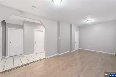318 Grove Street, Newark, NJ 07103 - Photo 5