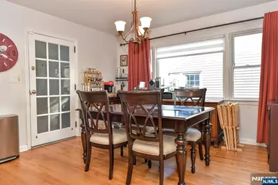 315 Myers Avenue, Hasbrouck Heights, NJ 07604 - Photo 7