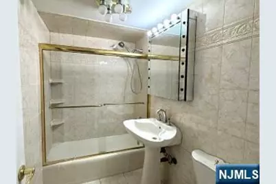 2185 Lemoine Avenue 4A #4A, Fort Lee, NJ 07024 - Photo 19