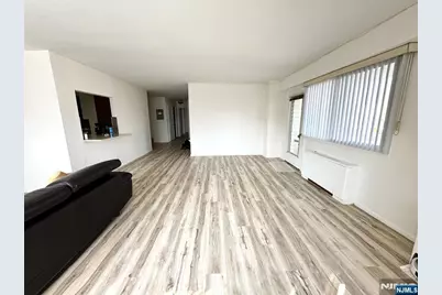 2185 Lemoine Avenue 4A #4A, Fort Lee, NJ 07024 - Photo 13