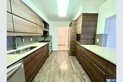 2185 Lemoine Avenue 4A #4A, Fort Lee, NJ 07024 - Photo 9