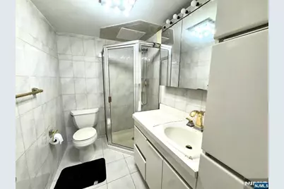 2185 Lemoine Avenue 4A #4A, Fort Lee, NJ 07024 - Photo 17