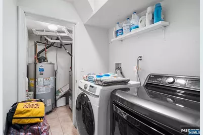 219 Broad Street, Newark, NJ 07104 - Photo 31