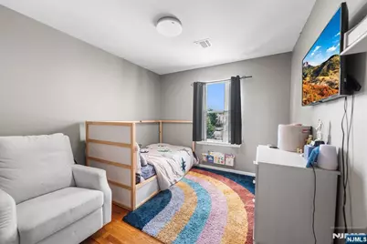 219 Broad Street, Newark, NJ 07104 - Photo 21