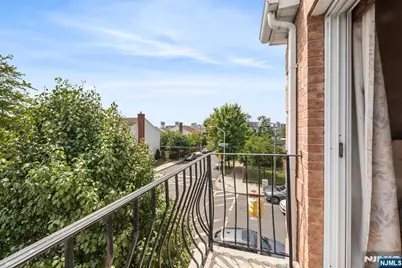 219 Broad Street, Newark, NJ 07104 - Photo 19