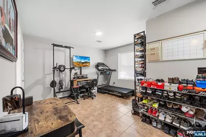 219 Broad Street, Newark, NJ 07104 - Photo 27