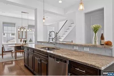 197 Roosevelt Drive, Wood Ridge, NJ 07075 - Photo 23