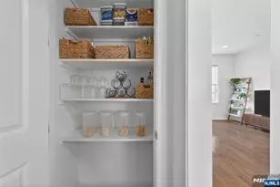197 Roosevelt Dr, Wood Ridge, NJ 07075 - Photo 25