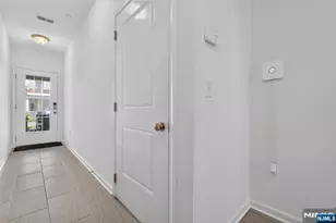 197 Roosevelt Dr, Wood Ridge, NJ 07075 - Photo 7