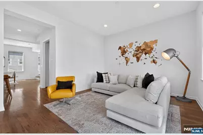 197 Roosevelt Drive, Wood Ridge, NJ 07075 - Photo 19