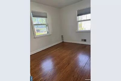 15 Brook Street, Mahwah, NJ 07430 - Photo 3