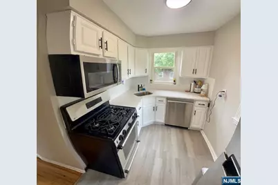 349 Bloomfield Avenue 25 #25, Verona, NJ 07044 - Photo 15