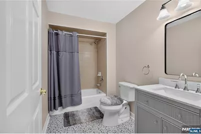 179 Roseland Avenue 12 #12, Caldwell, NJ 07006 - Photo 9