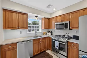 179 Roseland Ave 12, Caldwell, NJ 07006 - Photo 7